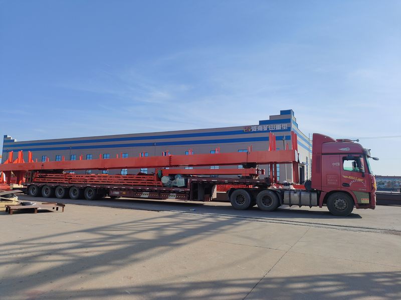 電動(dòng)葫蘆門(mén)式起重機  2臺 MHxh10t—24m 制作完成，發(fā)往湖北交付客戶(hù)使用