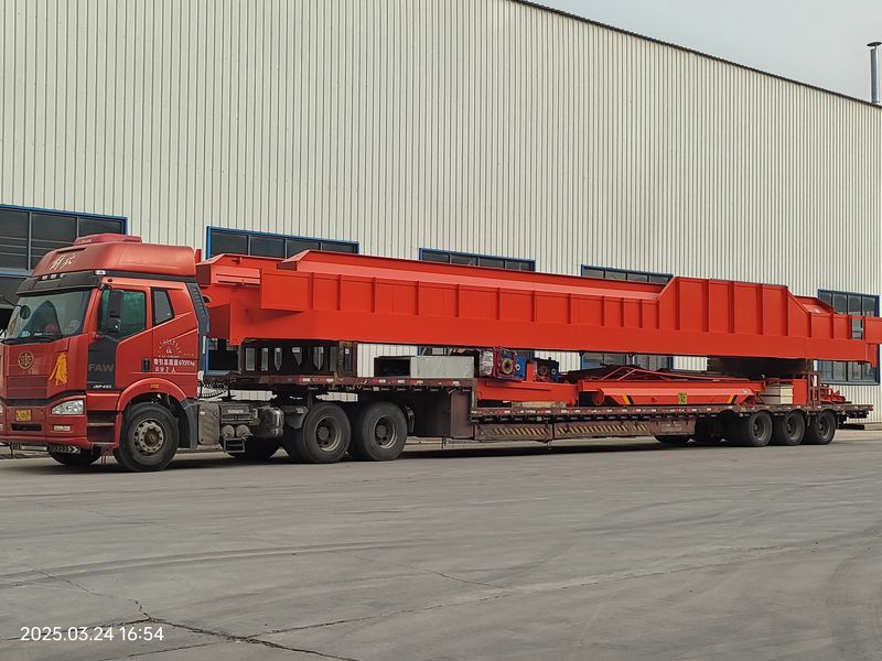 通用橋式起重機 QDXX32/5t—19.5m 電動(dòng)單梁橋式起重機 2臺 LD10t—16.5m 制作完成，發(fā)往河北石家莊交付客戶(hù)使用。