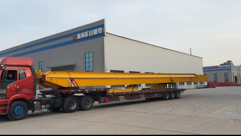 電動(dòng)葫蘆橋式起重機 LH10t-27.95m 電動(dòng)單梁起重機 LD5t—23.3m 制作完成，發(fā)往浙江省金華市交付客戶(hù)使用
